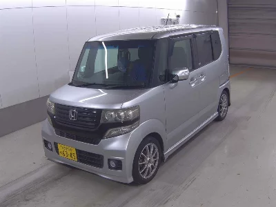 Honda N BOX CUSTOM
