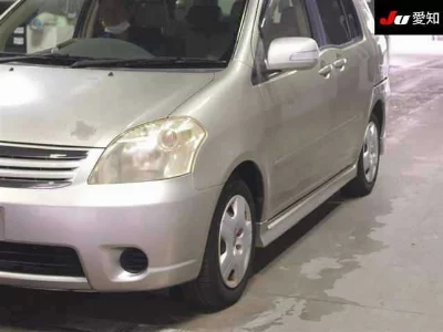 Toyota Raum