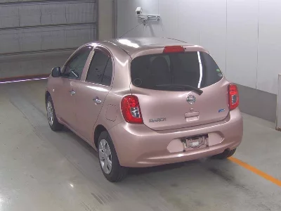 Nissan March
