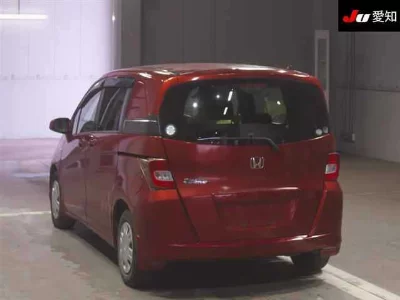 Honda Freed Spike