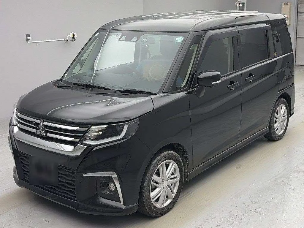 Mitsubishi Delica D:2  с аукциона в Японии