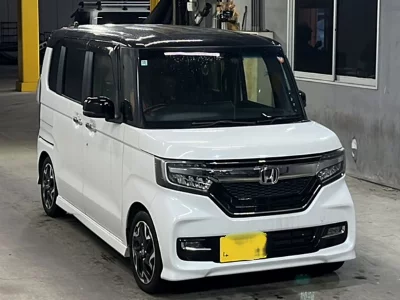 Honda N BOX CUSTOM