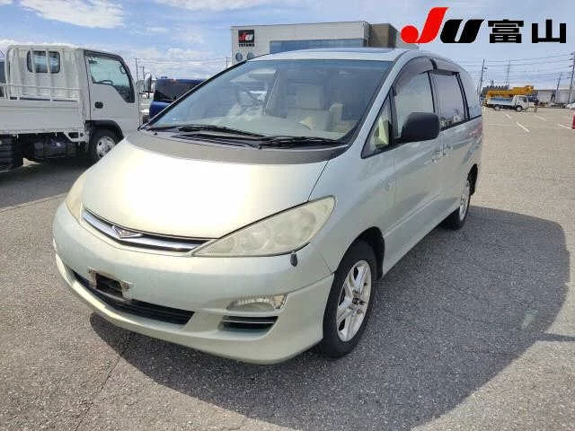 Toyota Estima  с аукциона в Японии