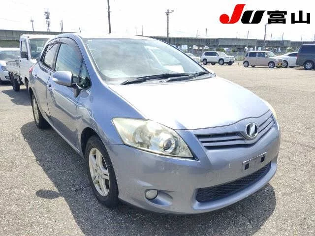 Toyota Auris  с аукциона в Японии