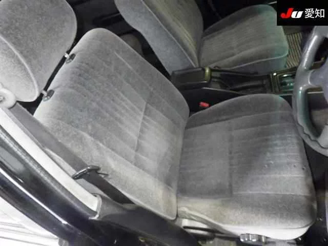 Toyota Comfort  с аукциона в Японии