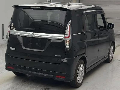 Mitsubishi Delica D:2
