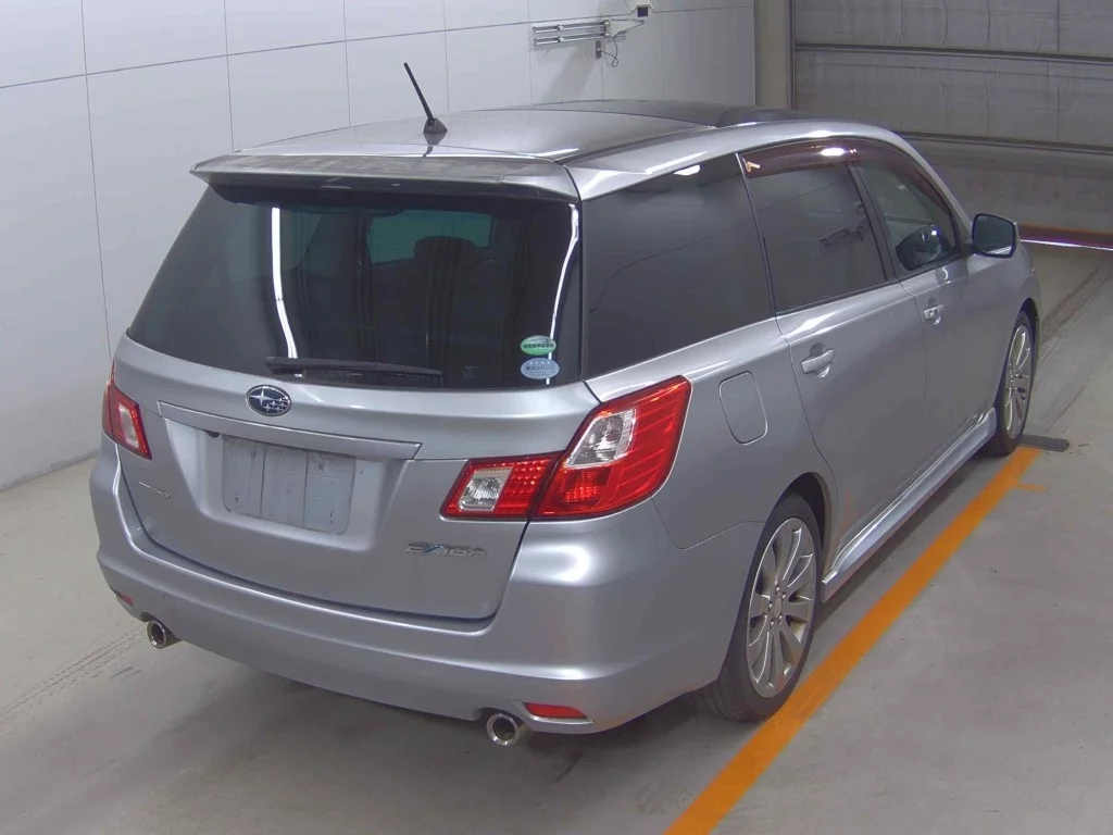 Subaru Exiga  с аукциона в Японии