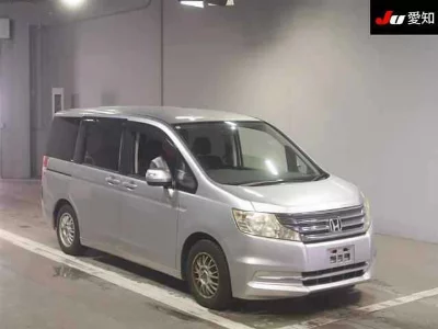 Honda STEP WAGON