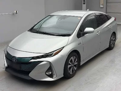 Toyota Prius PHV