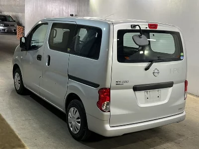 Nissan NV200 VANETTE VAN