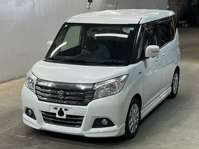 Suzuki Solio
