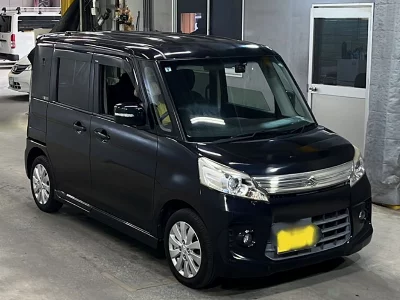 Suzuki Spacia Custom