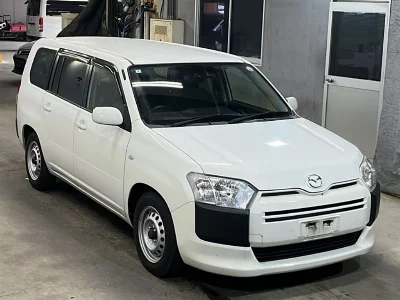 Mazda Familia S-Wagon