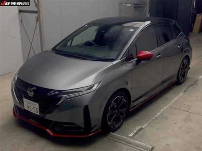 Nissan Aura