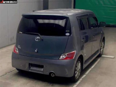Toyota bB