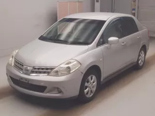 Nissan Tiida Latio