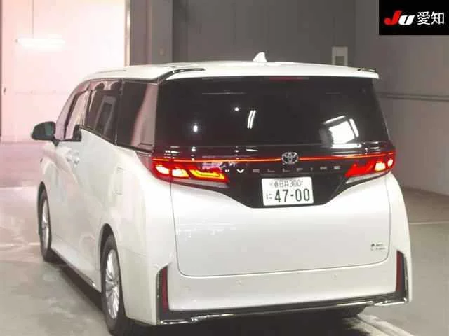 Toyota Vellfire  с аукциона в Японии