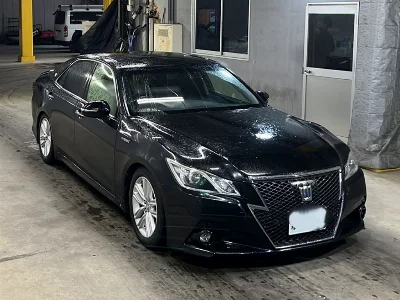 Toyota CROWN HYBRID