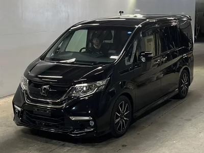 Honda STEPWGN SPADA