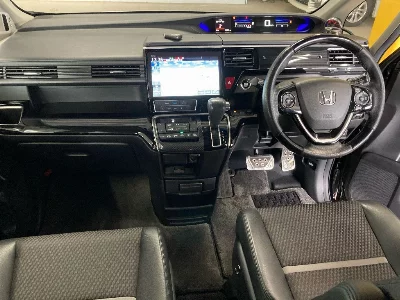 Honda STEPWGN SPADA