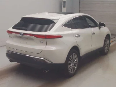 Toyota HARRIER HYBRID