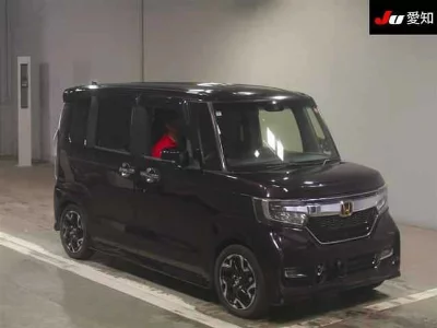 Honda N BOX CUSTOM