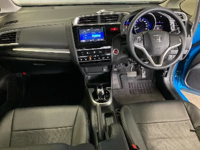 Honda FIT HYBRID