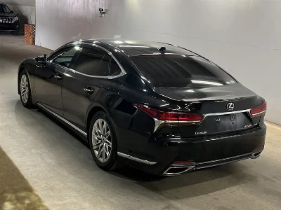 Lexus LS500