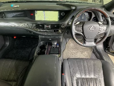 Lexus LS500