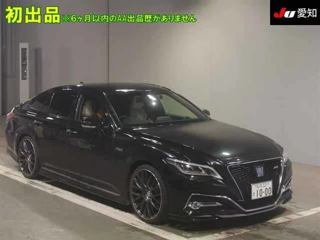 Toyota Crown  с аукциона в Японии