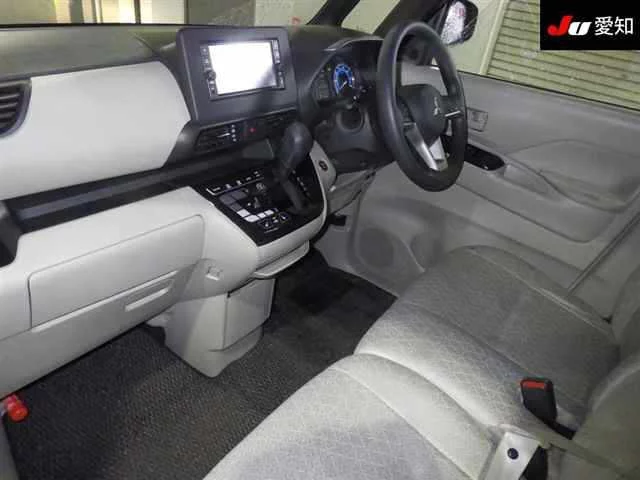 Mitsubishi eK X Space  с аукциона в Японии