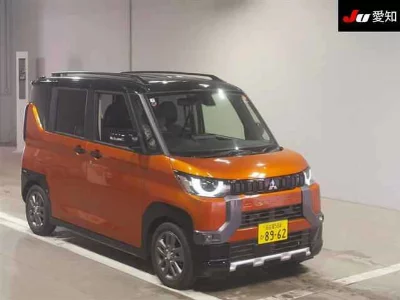 Mitsubishi Delica Mini
