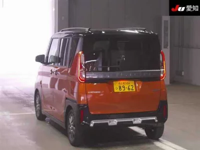 Mitsubishi Delica Mini
