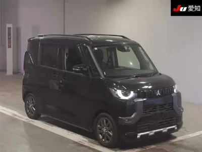 Mitsubishi Delica Mini