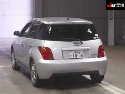 Toyota Ist