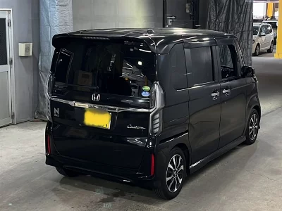 Honda N BOX CUSTOM