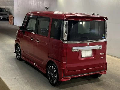 Suzuki Spacia Custom