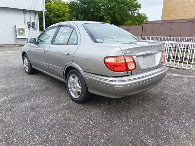 Nissan BLUEBIRD SYLPHY