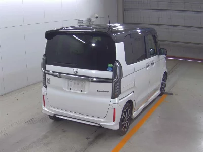 Honda N BOX CUSTOM