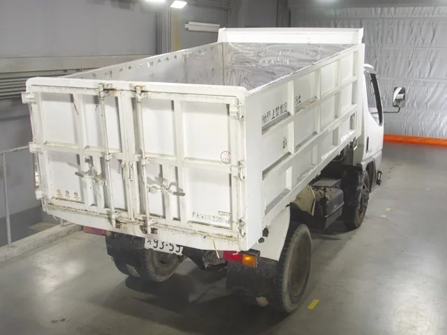 Mitsubishi Fuso Canter  с аукциона в Японии