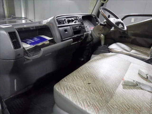 Mitsubishi Fuso Canter  с аукциона в Японии