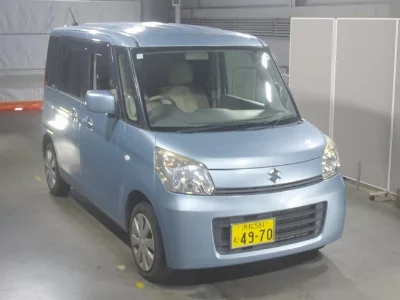 Suzuki Spacia