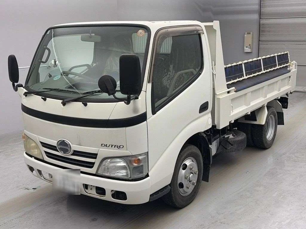 Hino Dutro  с аукциона в Японии