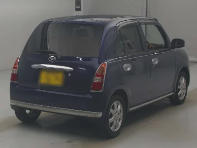 Daihatsu Mira Gino
