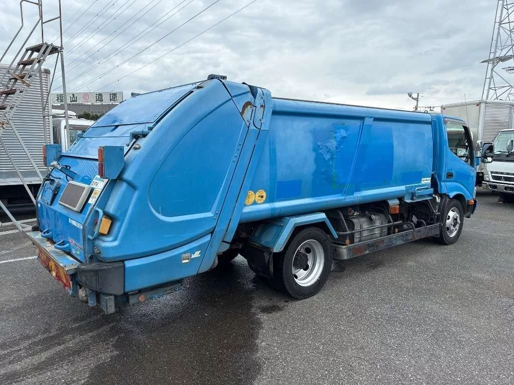 Hino Dutro  с аукциона в Японии