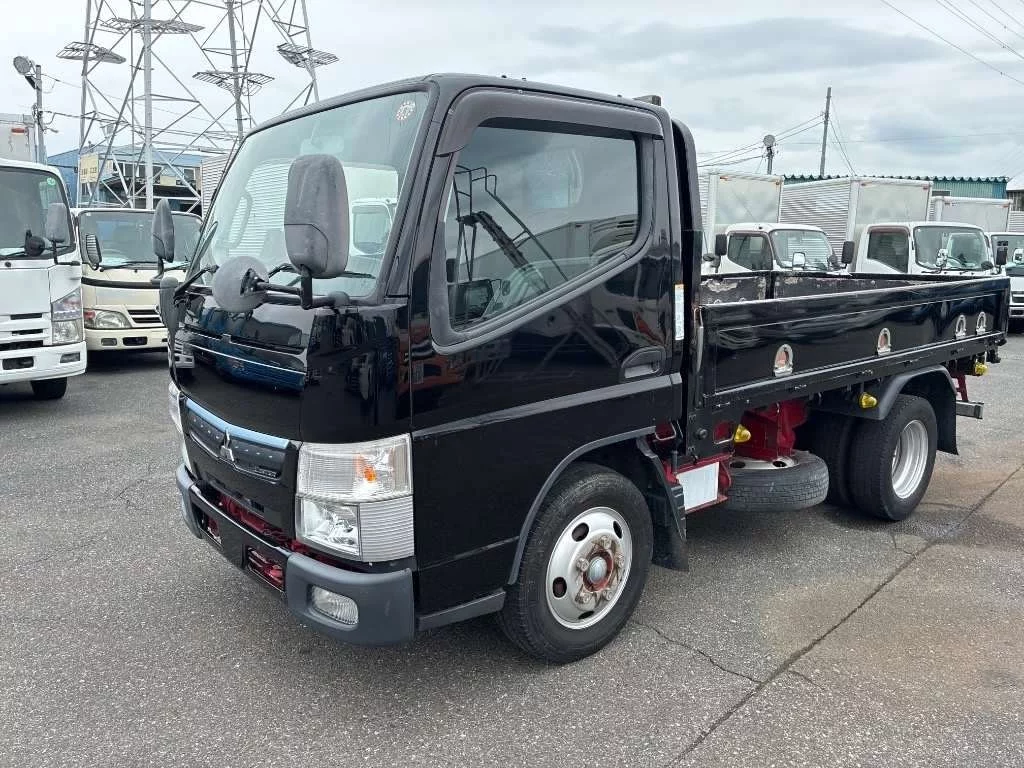 Mitsubishi Fuso Canter  с аукциона в Японии