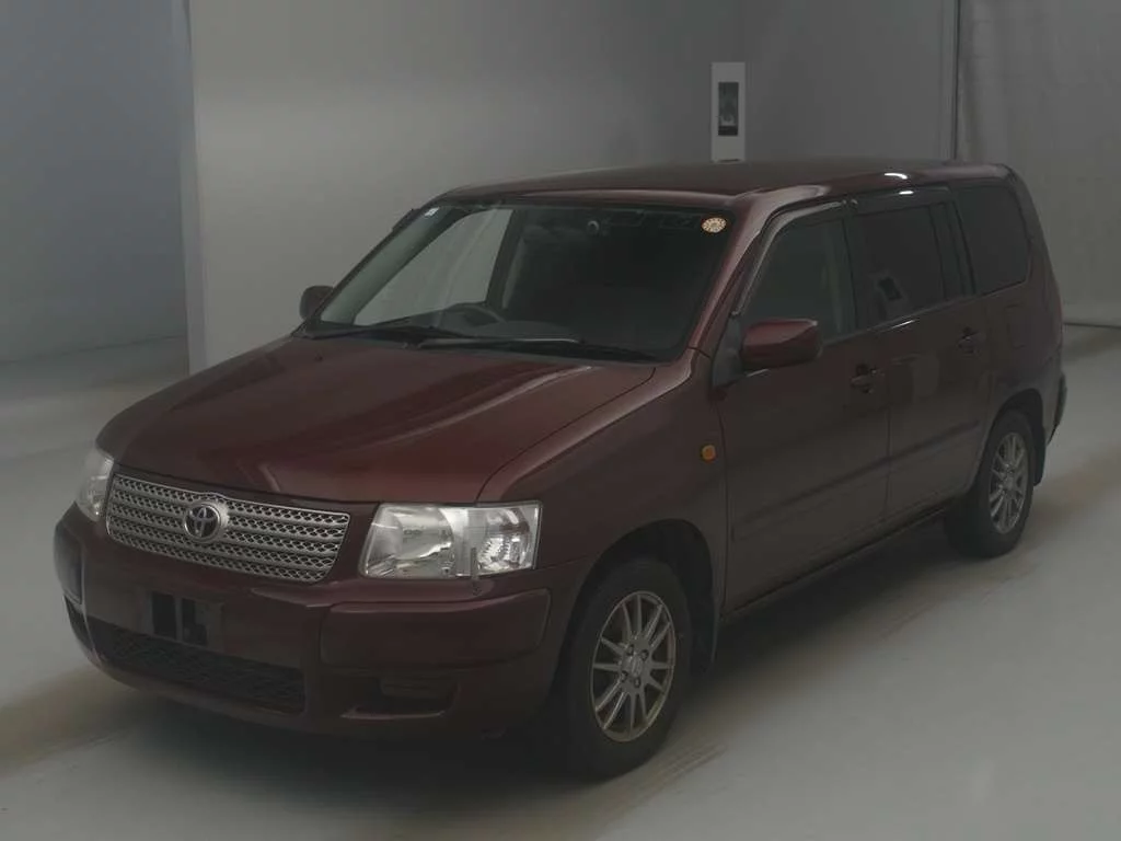 Toyota Succeed  с аукциона в Японии