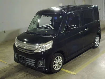 Suzuki Spacia Custom