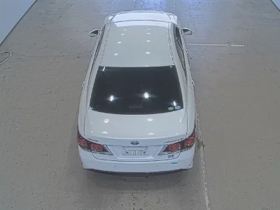 Toyota CROWN HYBRID