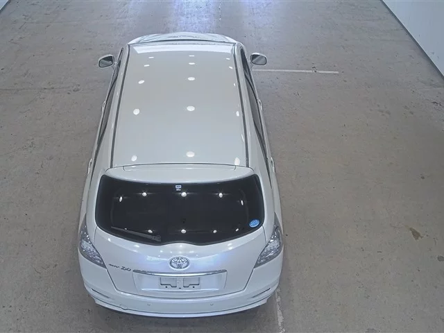Toyota Mark X Zio  с аукциона в Японии